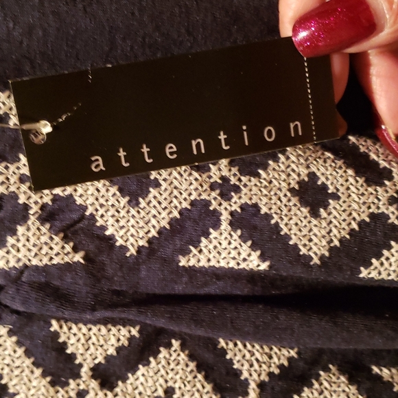 NWT Attention blouse - Picture 5 of 6